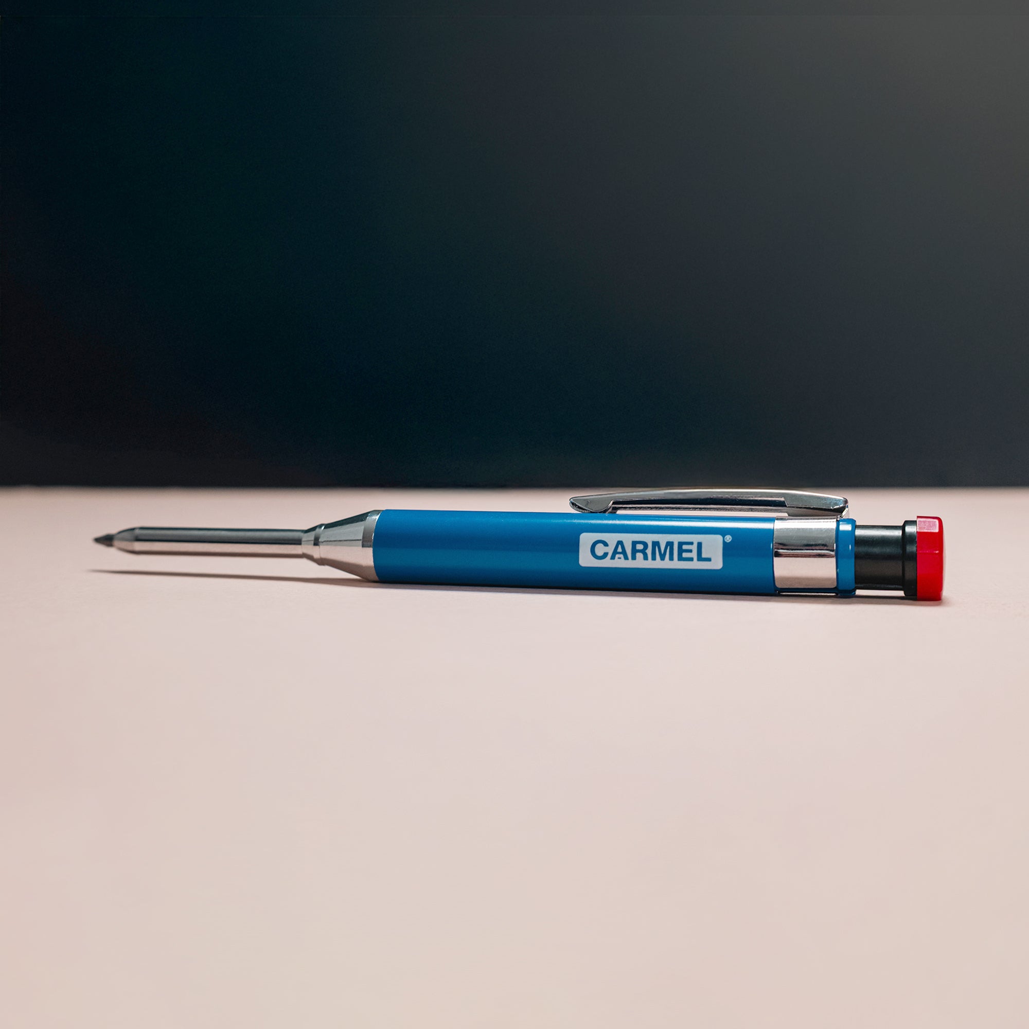 Lápiz de punta fina Pro